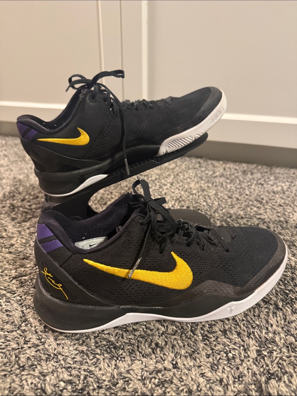 Nike Kobe Bryant Basketball Shoes Black Gold Purple Youth 7Y Women’s 8.5